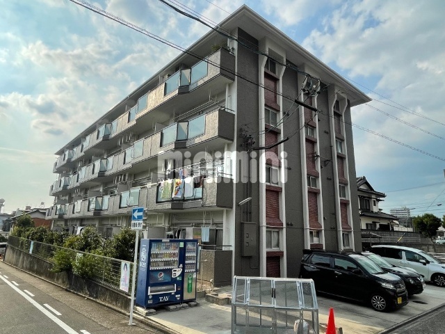 建物外観　南向きの日当りです！