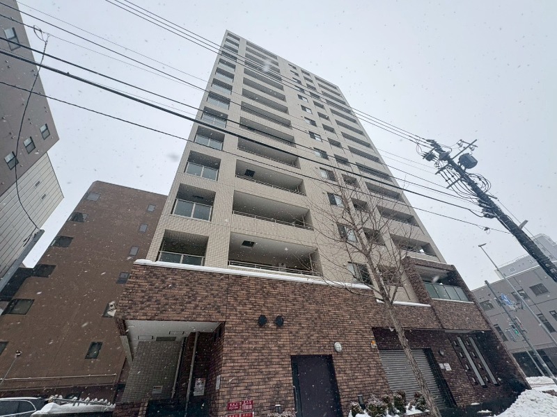 建物外観　札幌市中央区北１条「リビオ札幌時計台通り」