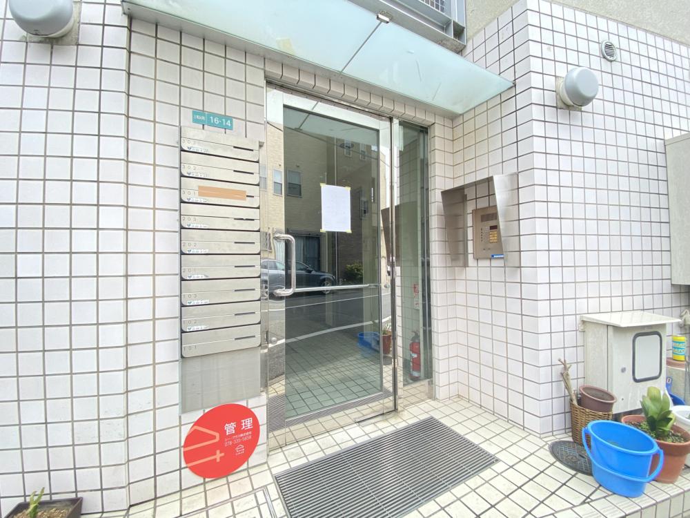 エントランス