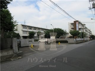高校・高専　埼玉県立川口工業高等学校（高校・高専）まで596m