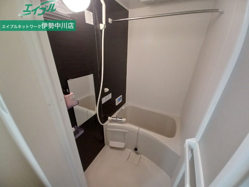 バス・シャワールーム　別部屋反転参考写真