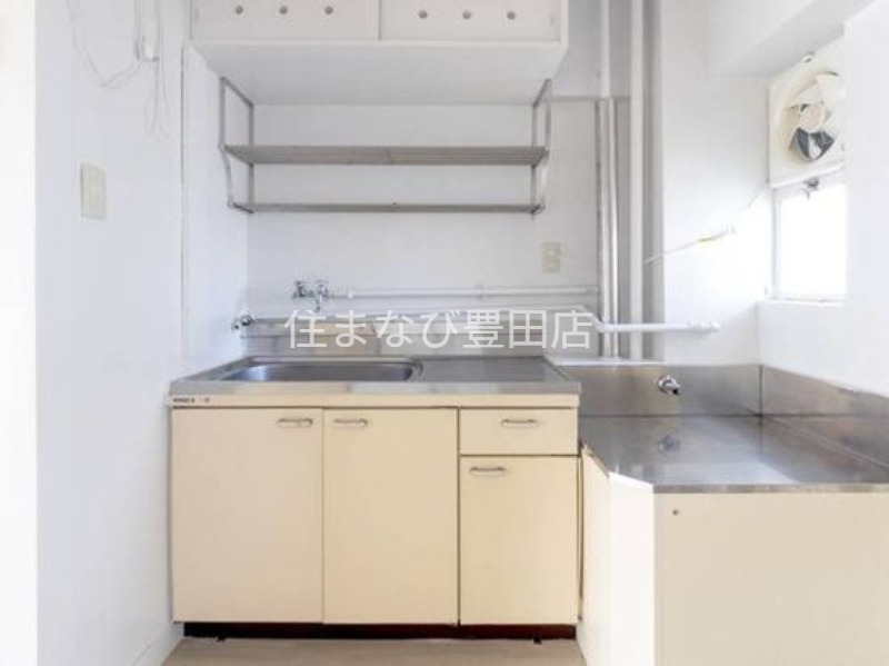 キッチン　同型別部屋写真