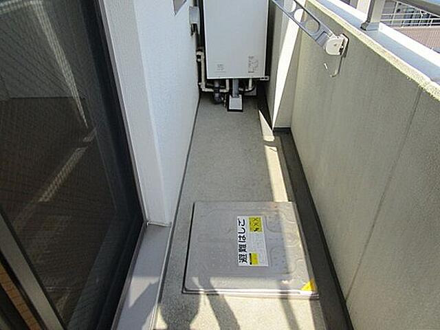 バルコニー　（別タイプ参考写真）シャンパニーイン　豊島区上池袋１