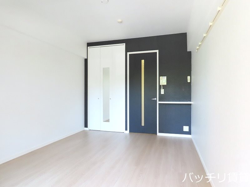 エンクレスト御供所の居間写真
