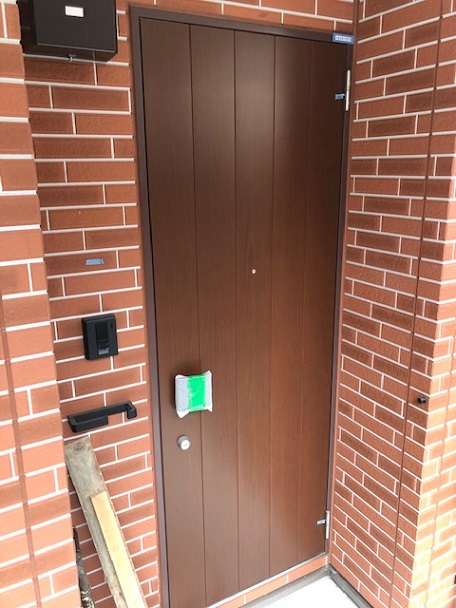 玄関　同タイプ1Ｆの室内写真（参考写真）になります。