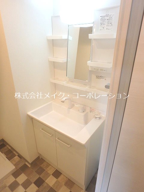 【福岡市城南区荒江のマンションの洗面設備】