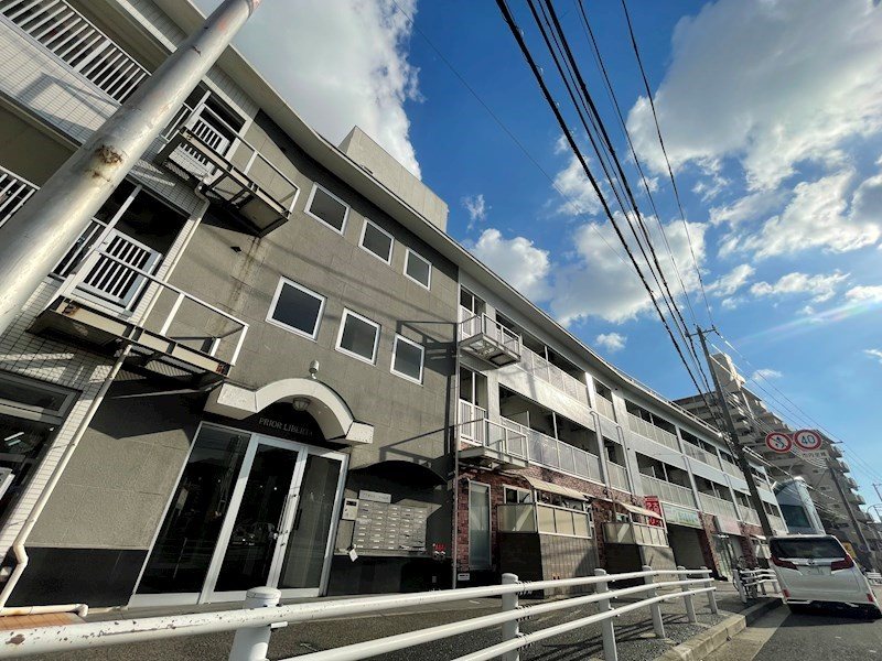 神戸市長田区片山町のマンションの建物外観
