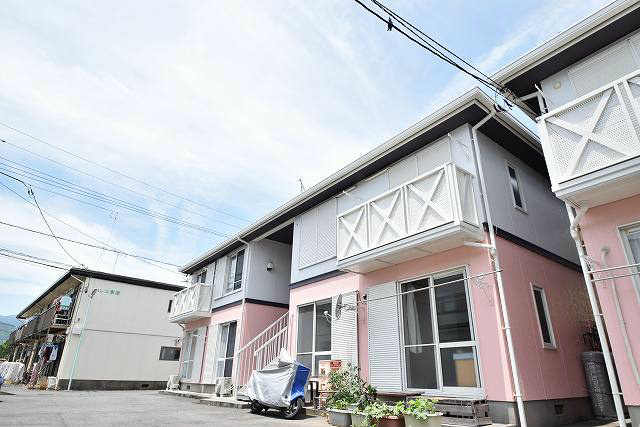 神奈川県南足柄市駒形新宿（アパート）の賃貸物件の外観