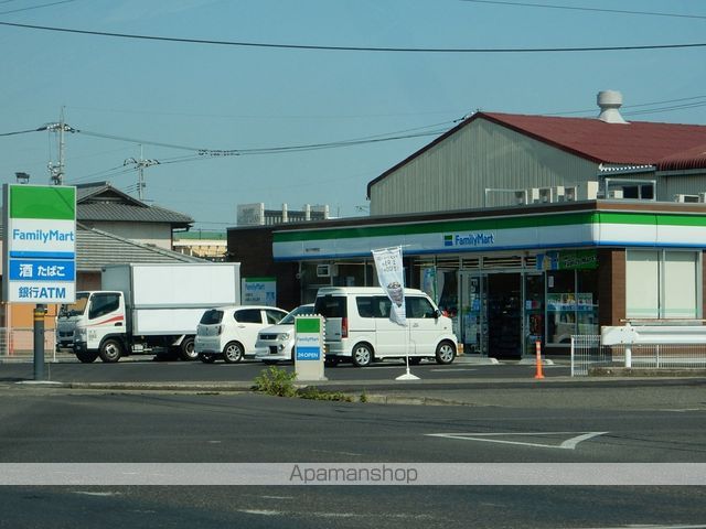 コンビニ　ファミリーマート岡山下中野西店（コンビニ）まで430m