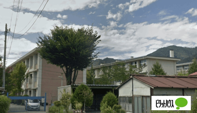 高校・高専　長野県上田染谷丘高校（高校・高専）まで1092m