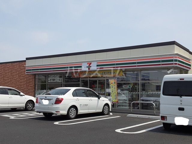 【一宮市長島町のアパートのコンビニ】