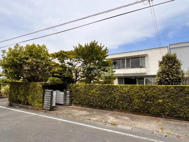 吉田町神戸戸建の建物外観