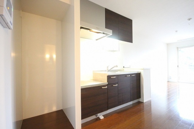 キッチン　☆冷蔵庫も置きやすいです☆