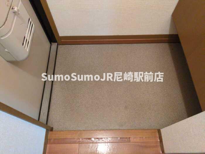 玄関　毎日通る玄関はこちらです