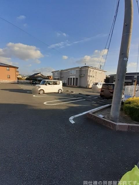 【合志市須屋のアパートの駐車場】