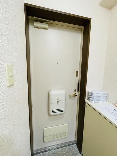 玄関　すっきりシンプルな玄関スペースです！