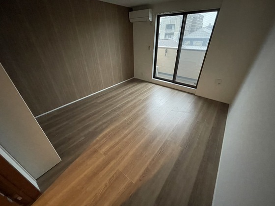 居室・リビング　※別部屋の写真です