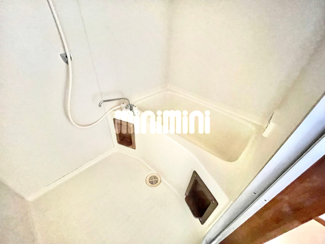 バス・シャワールーム　ゆったりバスタイム