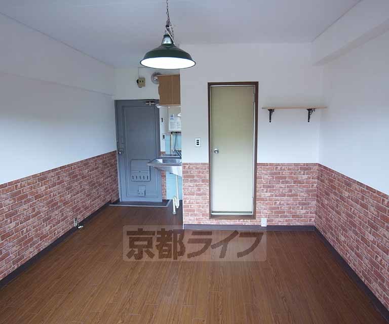 居室・リビング　おしゃれな壁紙です