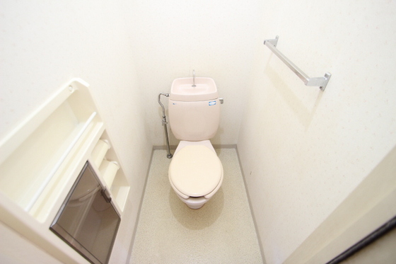 トイレ　※別のお部屋の写真