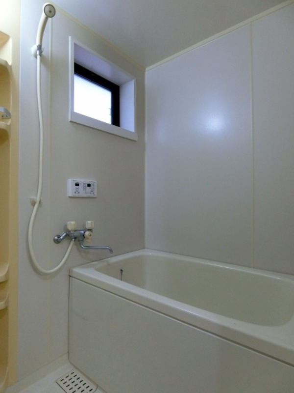 バス・シャワールーム　図面と現状に相違がある場合には現状を優先