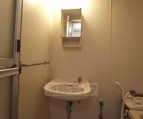 洗面設備　洗面台です。