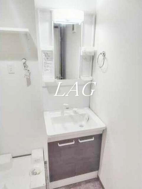 洗面設備　洗面台です。