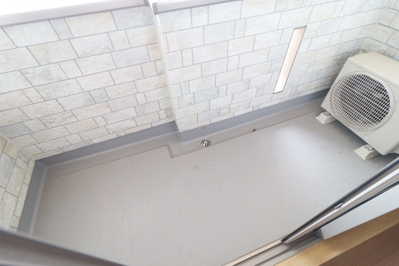 バルコニー　図面と現状に相違がある場合には現状を優先