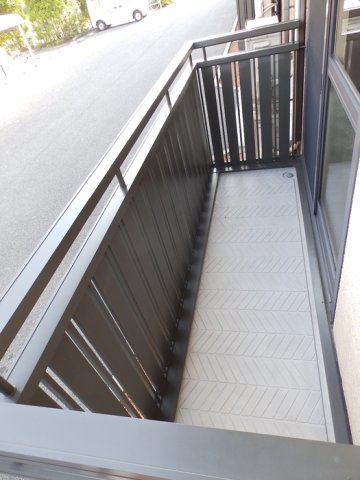 バルコニー　バルコニー