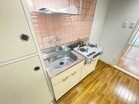 キッチン　※別部屋の写真です