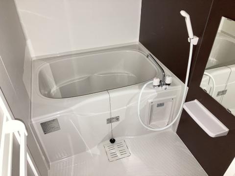 バス・シャワールーム　バス