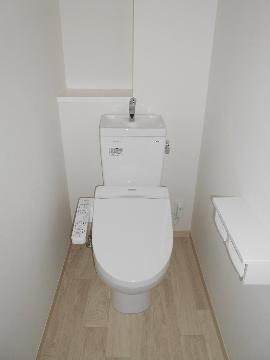 トイレ　トイレ