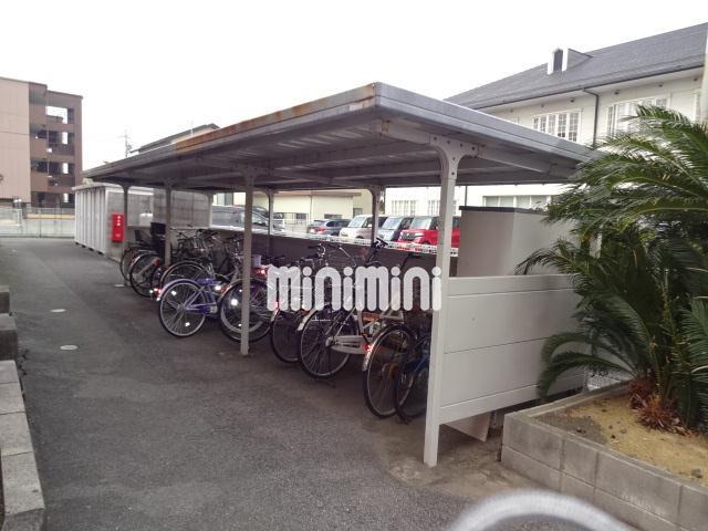 その他　駐輪場も有ります。