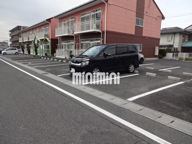 駐車場　駐車場の様子です。