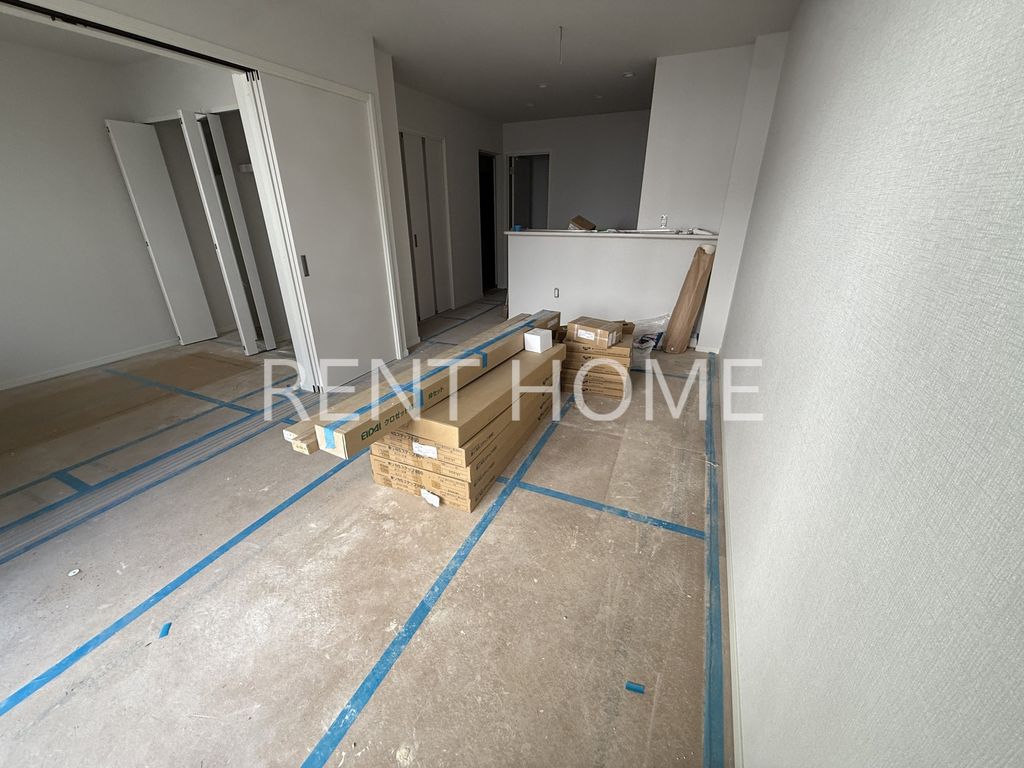 居室・リビング　建築中です