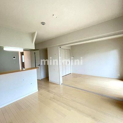 居室・リビング　※写真は別号室のものですので現状優先です。