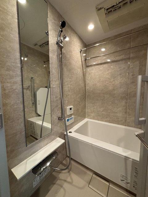 バス・シャワールーム　ミストサウナ・浴室暖房乾燥機付き