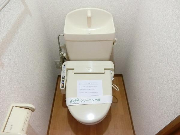 トイレ　ウォシュレット！