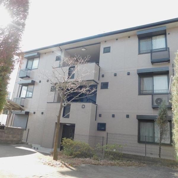 建物外観　全室角部屋！