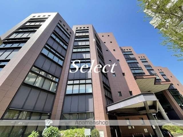 コンビニ　セブンイレブン（コンビニ）まで526m