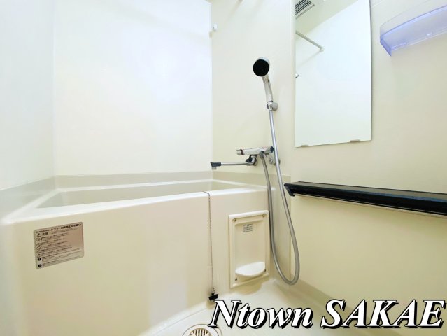 バス・シャワールーム　使いやすいお風呂です