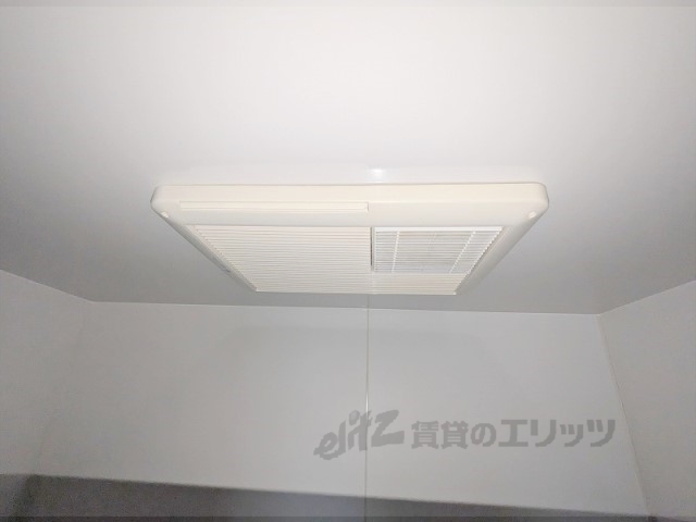 その他設備　浴室乾燥機