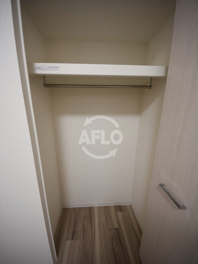 収納　プレサンス北浜オリジン　クローゼット