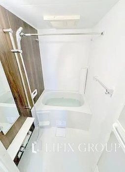 バス・シャワールーム　風呂