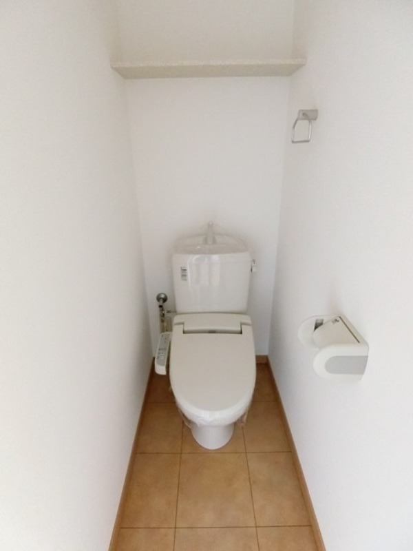 トイレ　図面と現状に相違がある場合には現状を優先