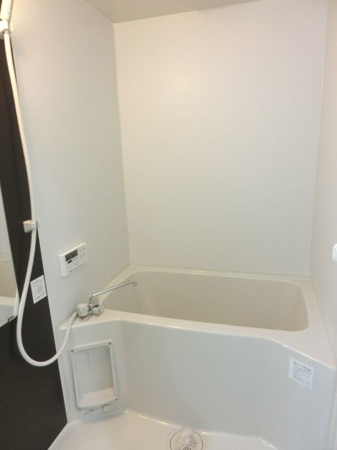 バス・シャワールーム　追焚機能付き