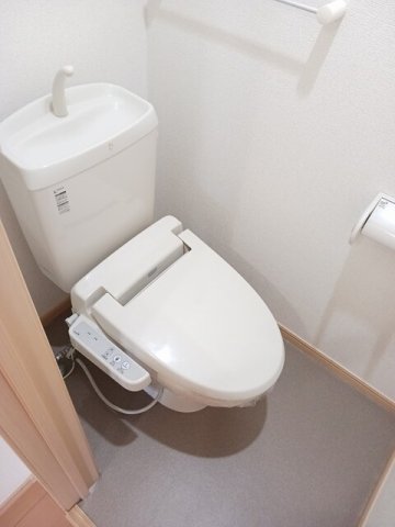 トイレ　ゆったりとした空間のトイレです