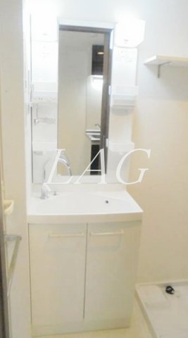 洗面設備　独立洗面台です。