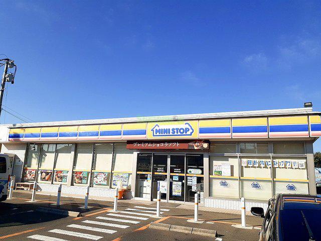 コンビニ　ミニストップ仙台北中山店（コンビニ）まで1600m