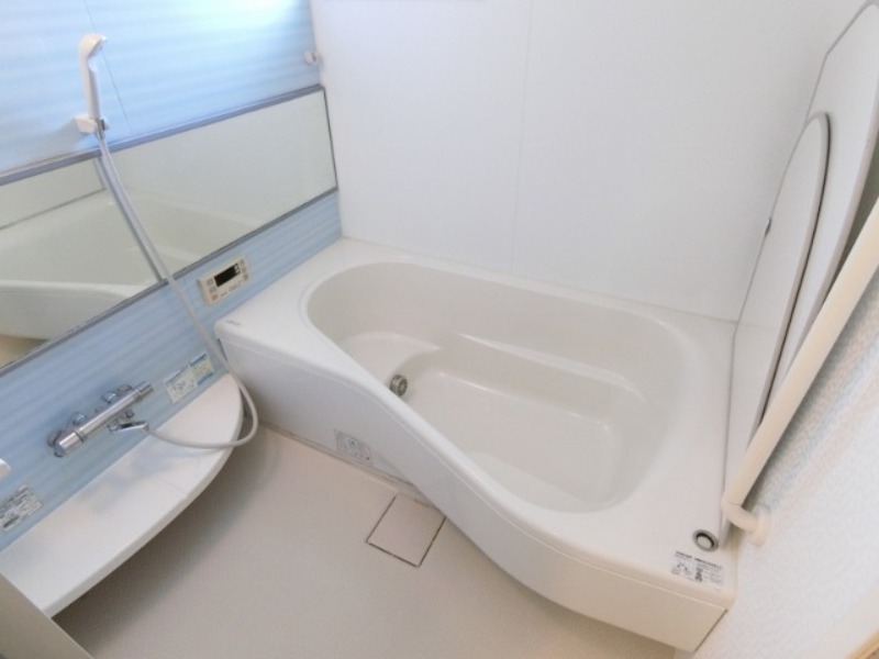 バス・シャワールーム　図面と現状に相違がある場合には現状を優先